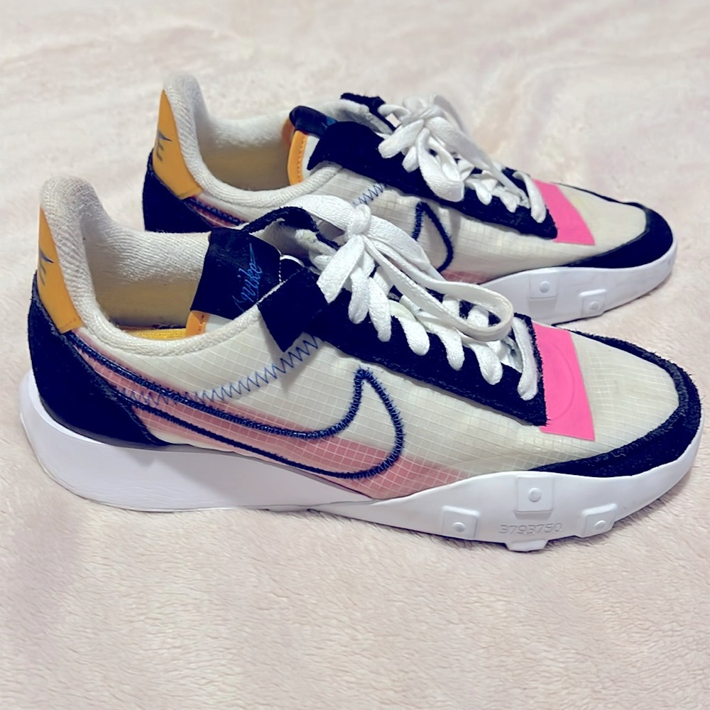 Nike waffle racer 2x white chili red sz 9